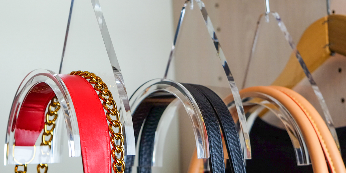 Shop Closetly The luxury acrylic handbag hanger disrupting the